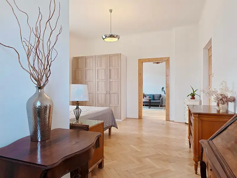 Pronájem bytu 4+kk 94 m², Praha – náhled fotky 1