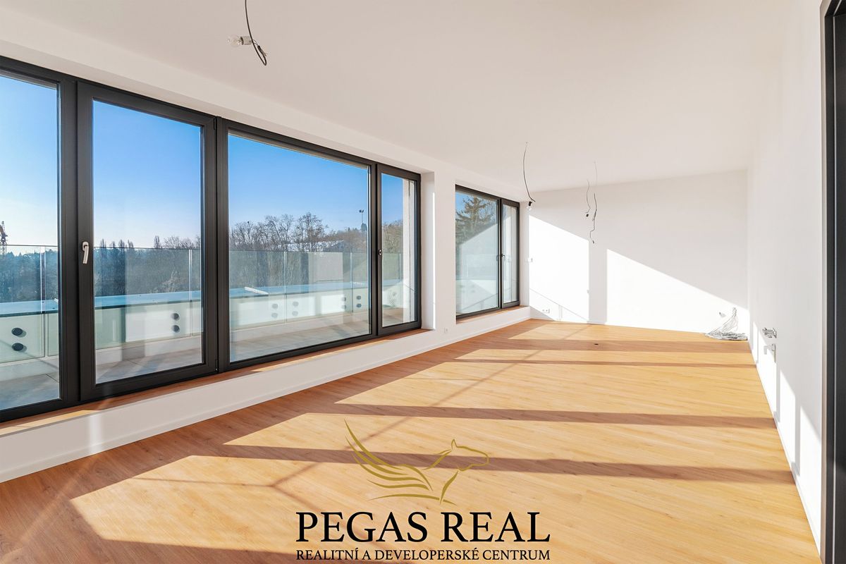 Pronájem bytu 3+kk 83 m² – fotografie 2