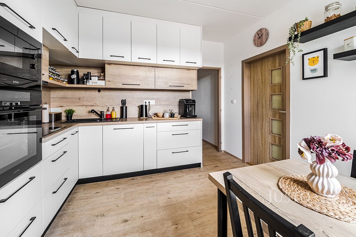 Prodej bytu 3+1 63 m²