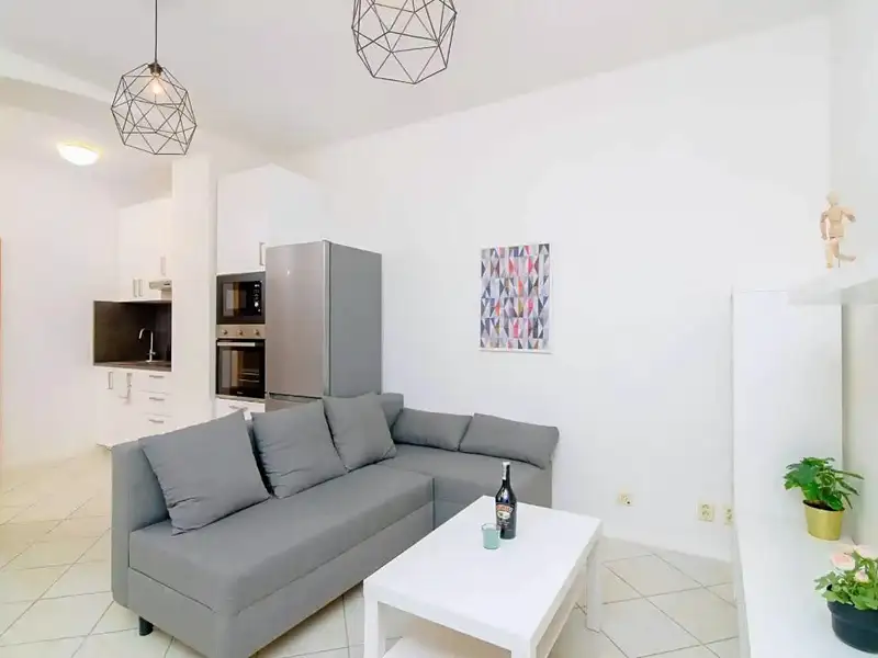 Pronájem bytu 2+kk 45 m², Praha – náhled fotky 3