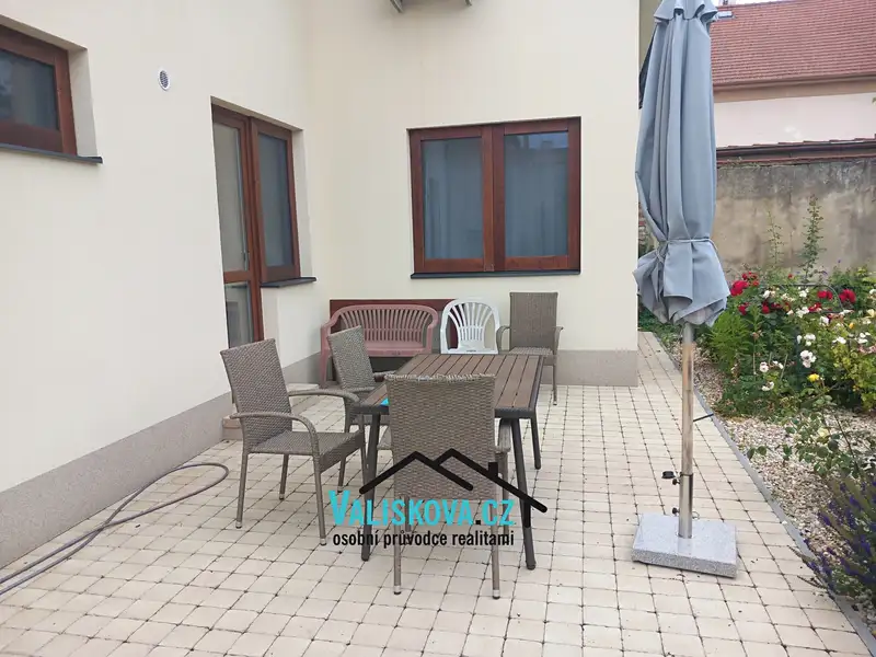 Pronájem rodinného domu 155 m², pozemek 450 m², Kroměříž – náhled fotky 2