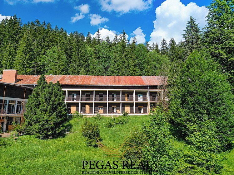 Комерційне приміщення на продаж, 4 400 м² (5 з 16)