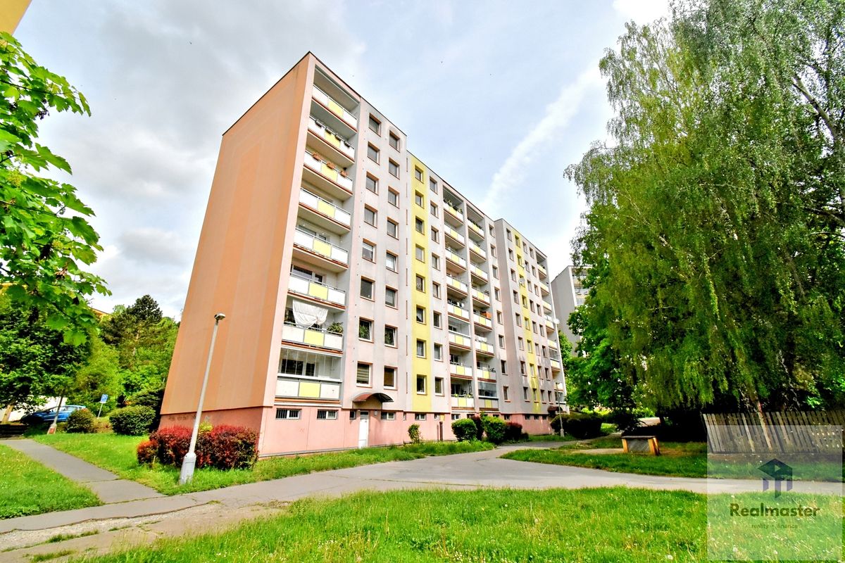 Pronájem bytu 1+kk 32 m², Ústí nad Labem – fotka 1 z 3
