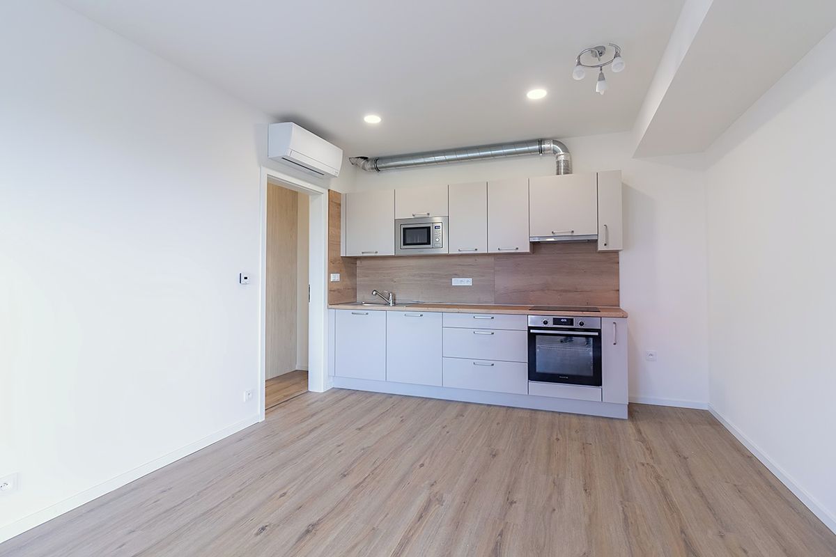 Pronájem bytu 2+kk 45 m² – fotografie 5