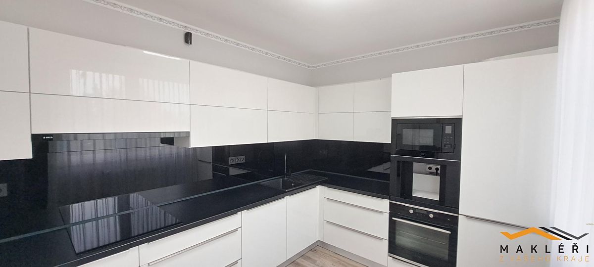 Prodej bytu 3+1 71 m², Jihlava – fotka 1 z 3