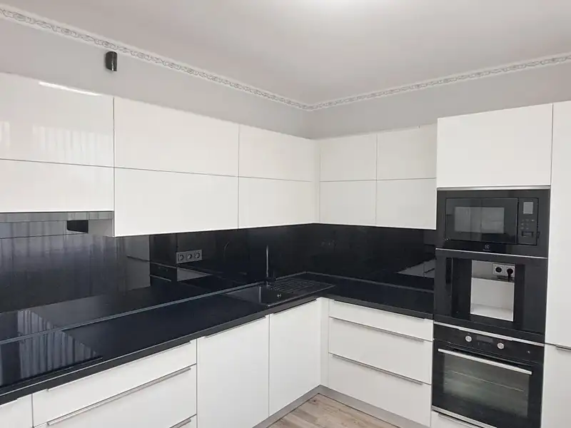 Prodej bytu 3+1 71 m², Jihlava – náhled fotky 1