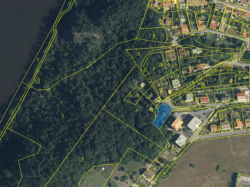 Prodej stavebního pozemku 810 m², Větrušice – náhled fotky 3
