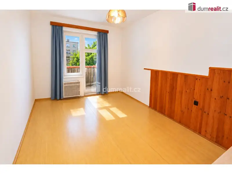 Pronájem bytu 2+kk 50 m², Praha – náhled fotky 1