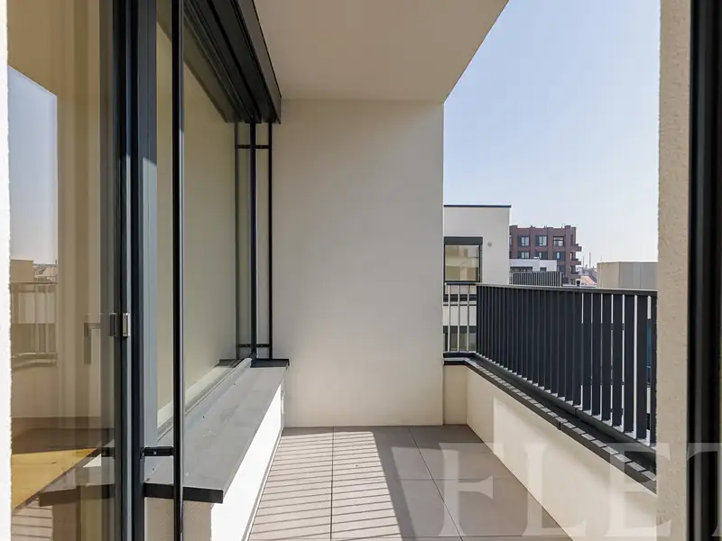 Pronájem bytu 2+kk 54 m², Praha – náhled fotky 3