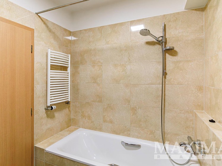 Квартира 4+kk в оренду, 117 м² (9 з 30)