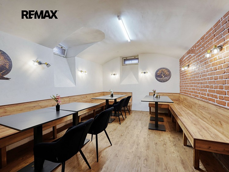 Комерційне приміщення в оренду, 288 м² (11 з 22)