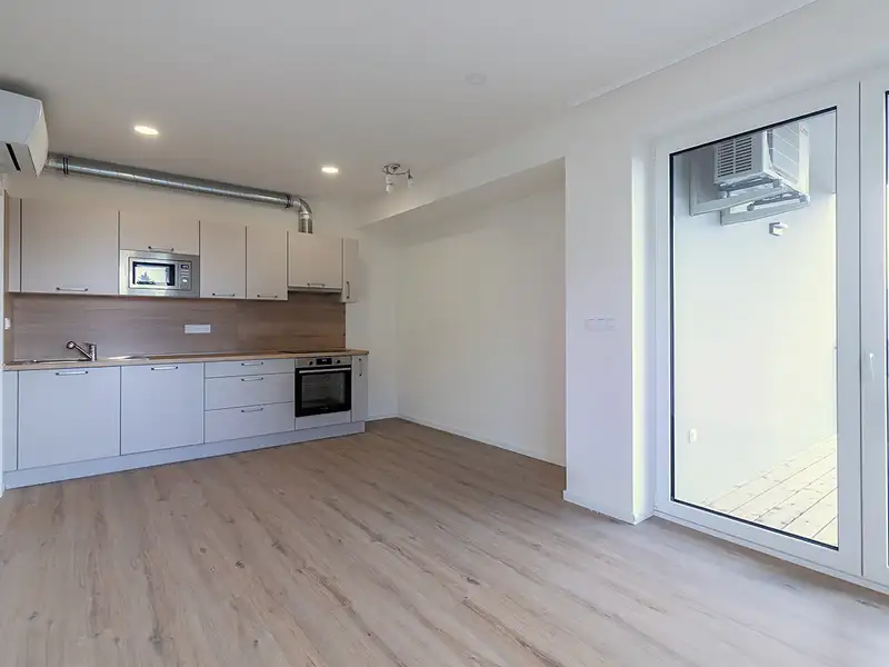 Pronájem bytu 2+kk 46 m², Praha – náhled fotky 1