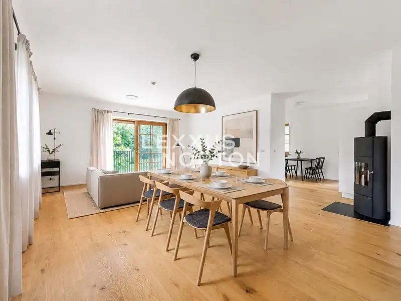 Prodej vily 503 m², pozemek 16755 m², Varvažov – náhled fotky 3