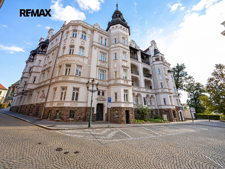 Комерційне приміщення на продаж, 87 м² (2 з 57)