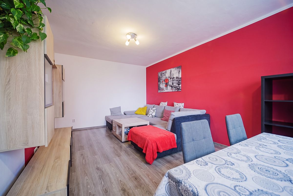 Prodej bytu 3+1 74 m², Jičín – fotka 1 z 3