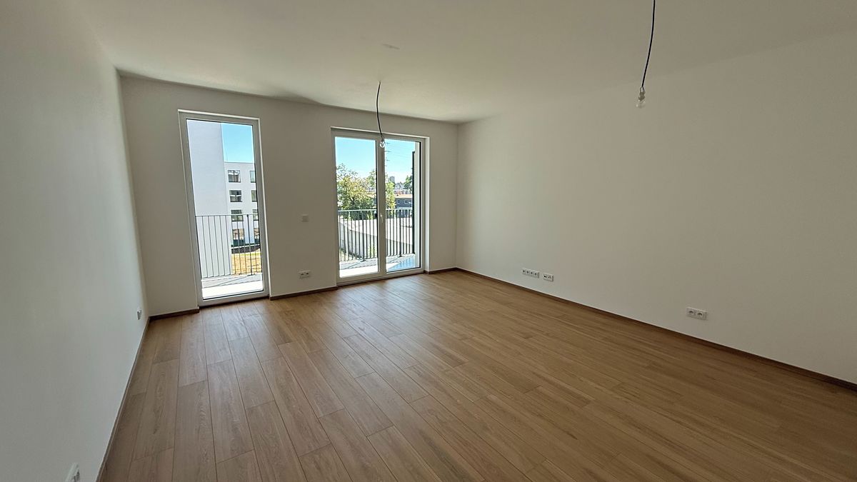 Pronájem bytu 2+kk 52 m² – fotografie 3