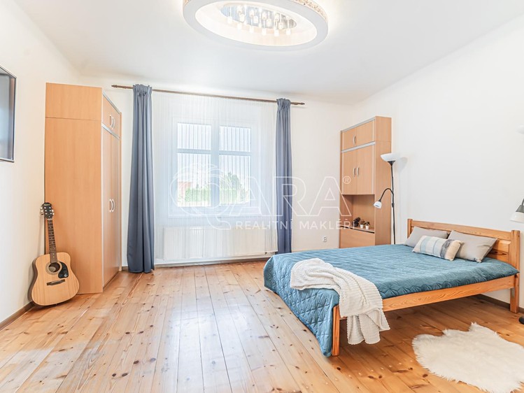 Prodej domu, 155 m² (13 z 30)