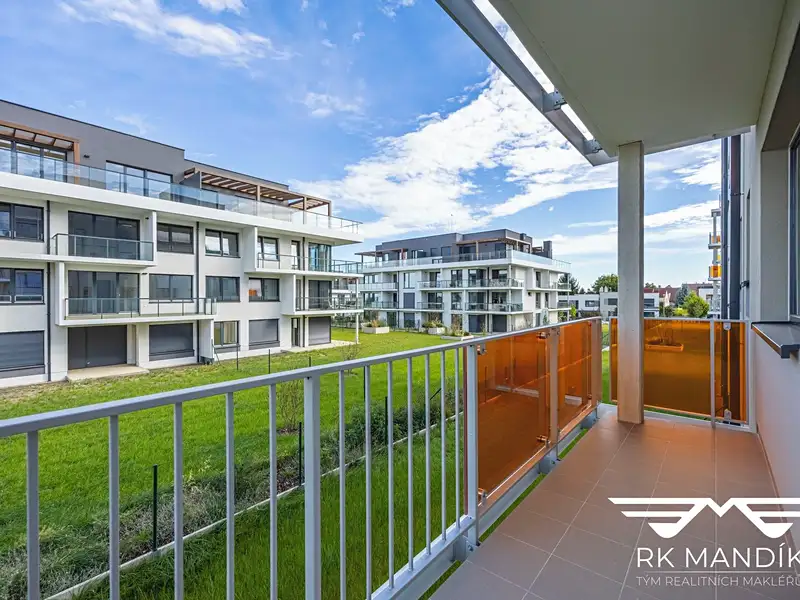 Pronájem bytu 3+kk 86 m², Praha – náhled fotky 3