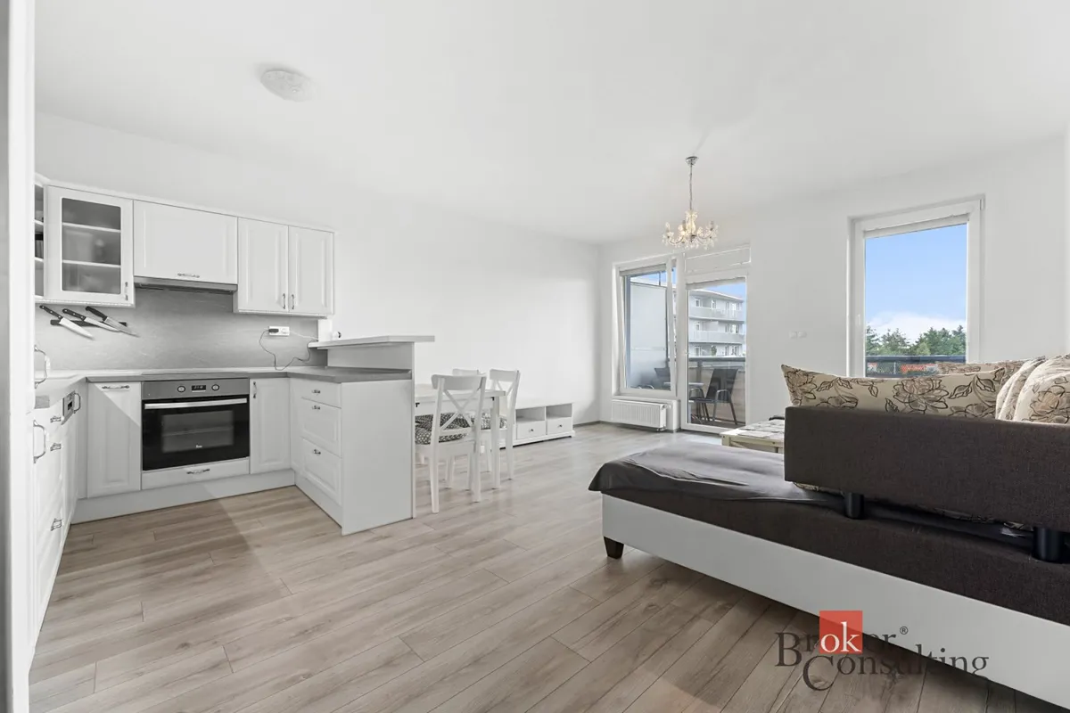 Pronájem bytu 2+kk 87 m²