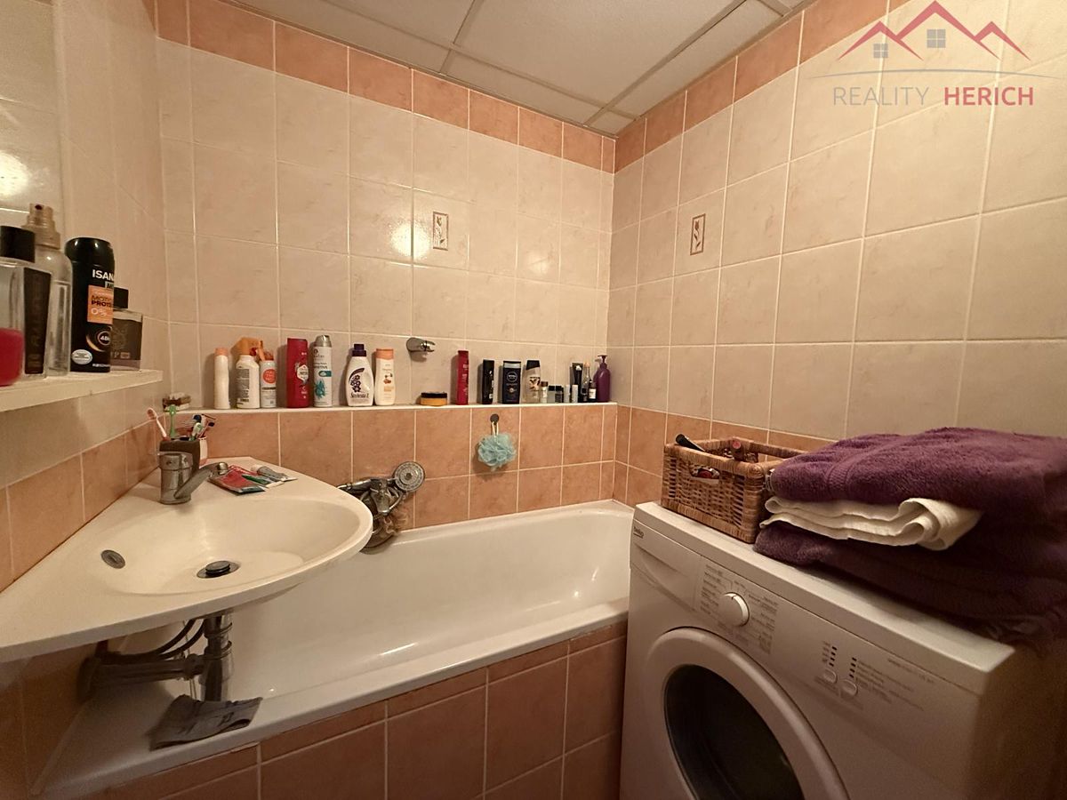 Prodej bytu 2+1 62 m², Chomutov – fotka 1 z 3