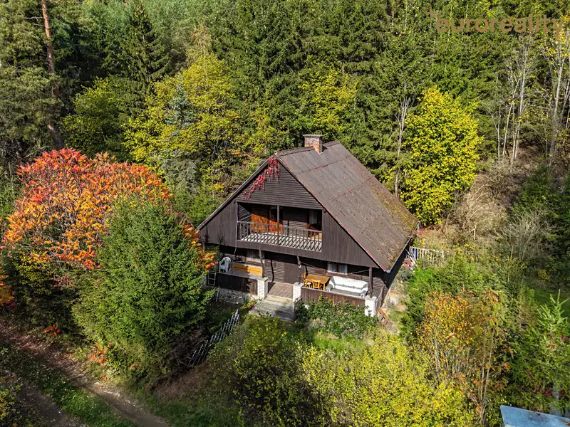 Prodej chaty 136 m², pozemek 75 m², Černošín – náhled fotky 2