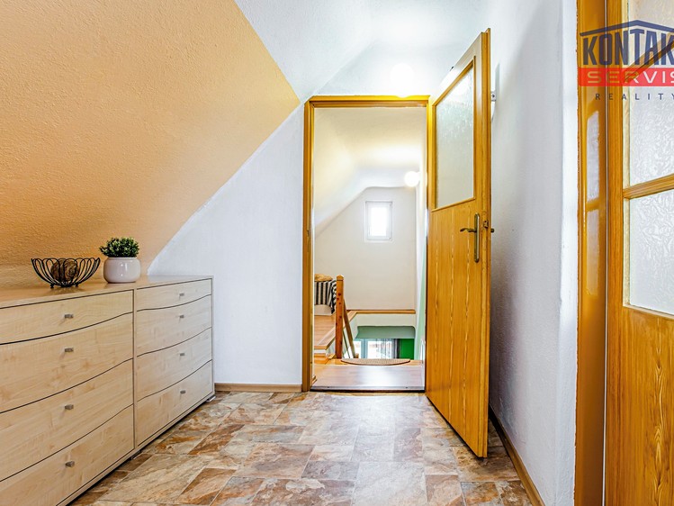 Prodej domu, 118 m² (33 z 47)