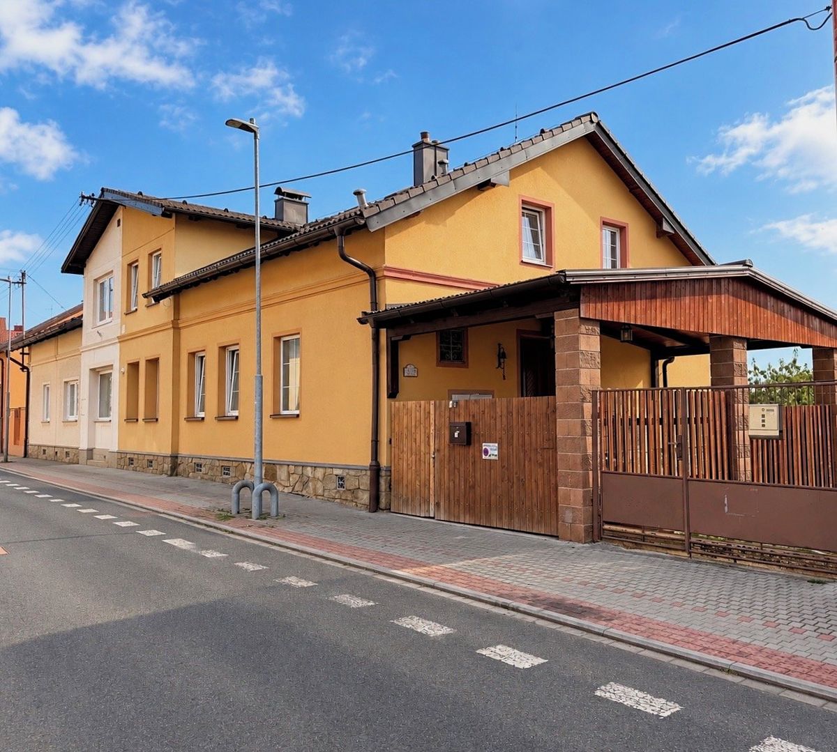 Prodej vícegeneračního domu 360 m², pozemek 641 m², Tachov – fotka 1 z 3