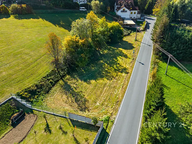 Prodej stavebního pozemku 1451 m², Hartmanice – náhled fotky 1