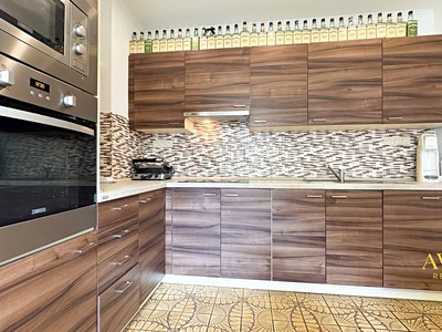 Будинок на продаж, 160 м² (3 з 18)