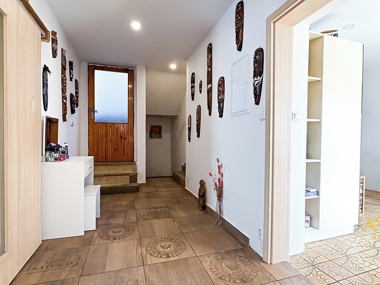 Будинок на продаж, 160 м² (9 з 18)