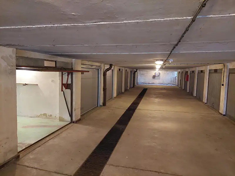 Pronájem garáže 20 m², Brno – náhled fotky 3