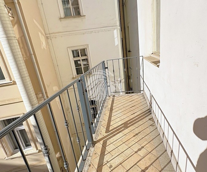 Квартира 2+kk в оренду, 66 м² (22 з 42)