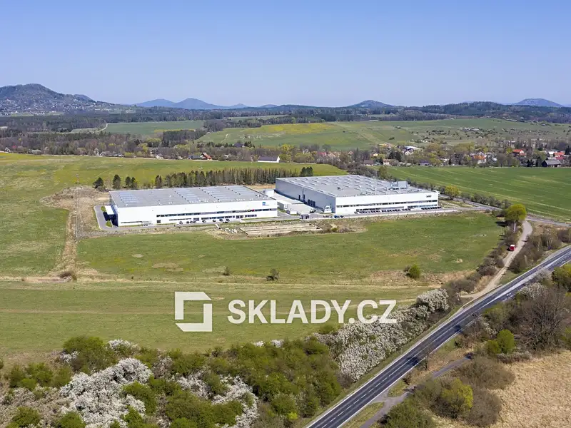 Pronájem skladového prostoru 7000 m², Zákupy – náhled fotky 3