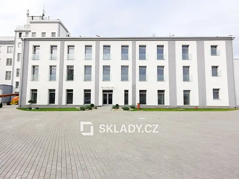 Prodej skladového prostoru 38000 m², Hrušovany u Brna – náhled fotky 1