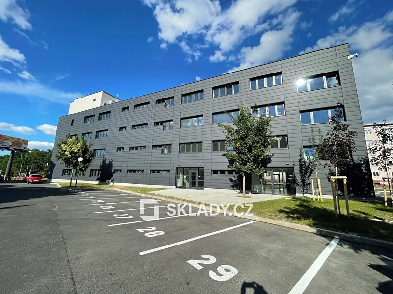 Pronájem kanceláře 50 m², Cheb – náhled fotky 1