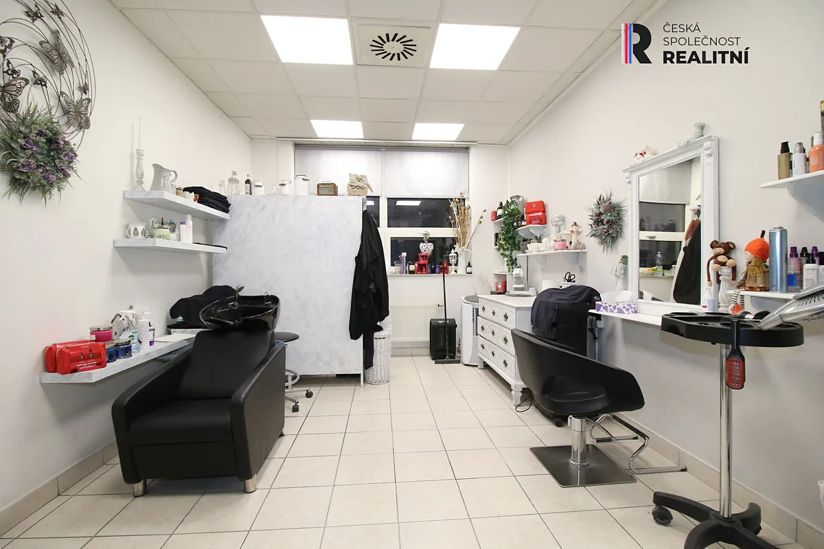 Pronájem obchodního prostoru 22 m²