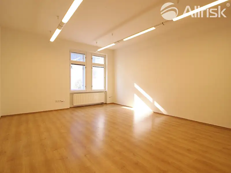 Pronájem kanceláře 87 m², Brno – náhled fotky 1