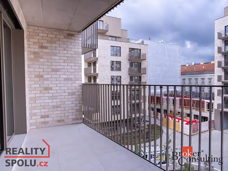 Prodej bytu 1+kk 37 m², Brno – náhled fotky 2