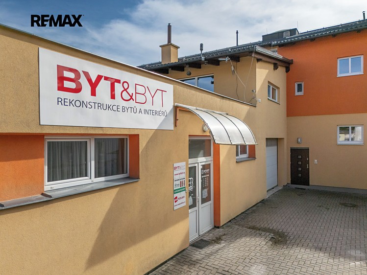 Комерційне приміщення в оренду, 330 м² (22 з 27)