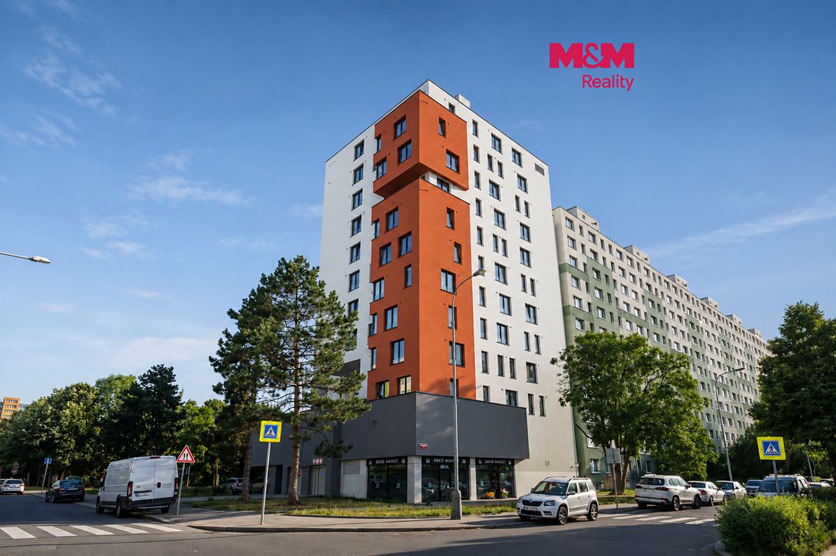 Prodej bytu 1+kk 38 m², Praha – fotka 1 z 3