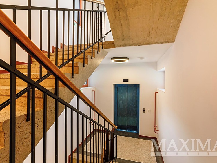 Pronájem bytu 2+kk, 45 m² (19 z 24)