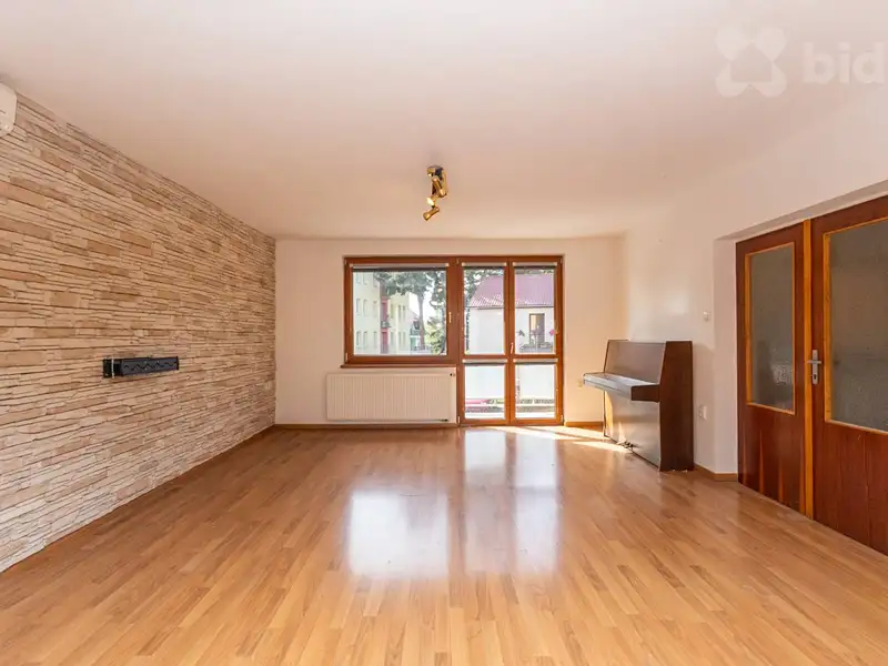 Prodej rodinného domu 187 m², pozemek 236 m², Brno – náhled fotky 2