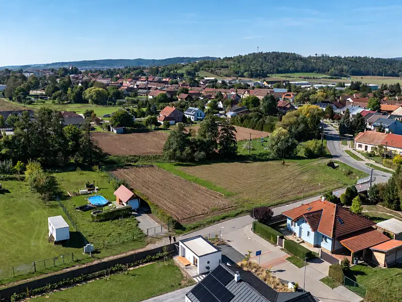 Prodej stavebního pozemku 1101 m², Drásov – náhled fotky 2