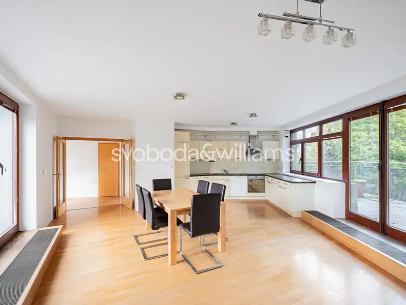 Prodej bytu 4+kk 108 m², Praha – náhled fotky 1
