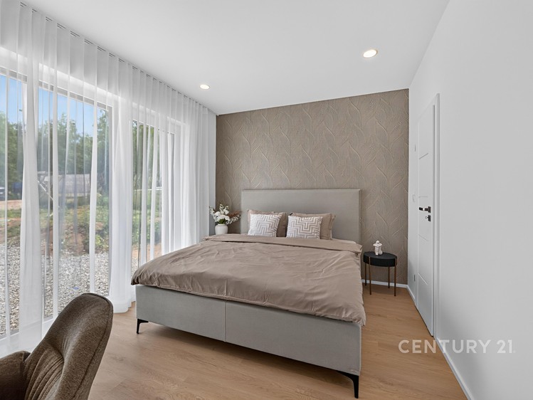 Prodej domu, 150 m² (11 z 23)