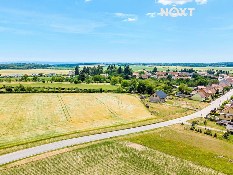 Prodej pozemku, 1 236 m² (2 z 9)