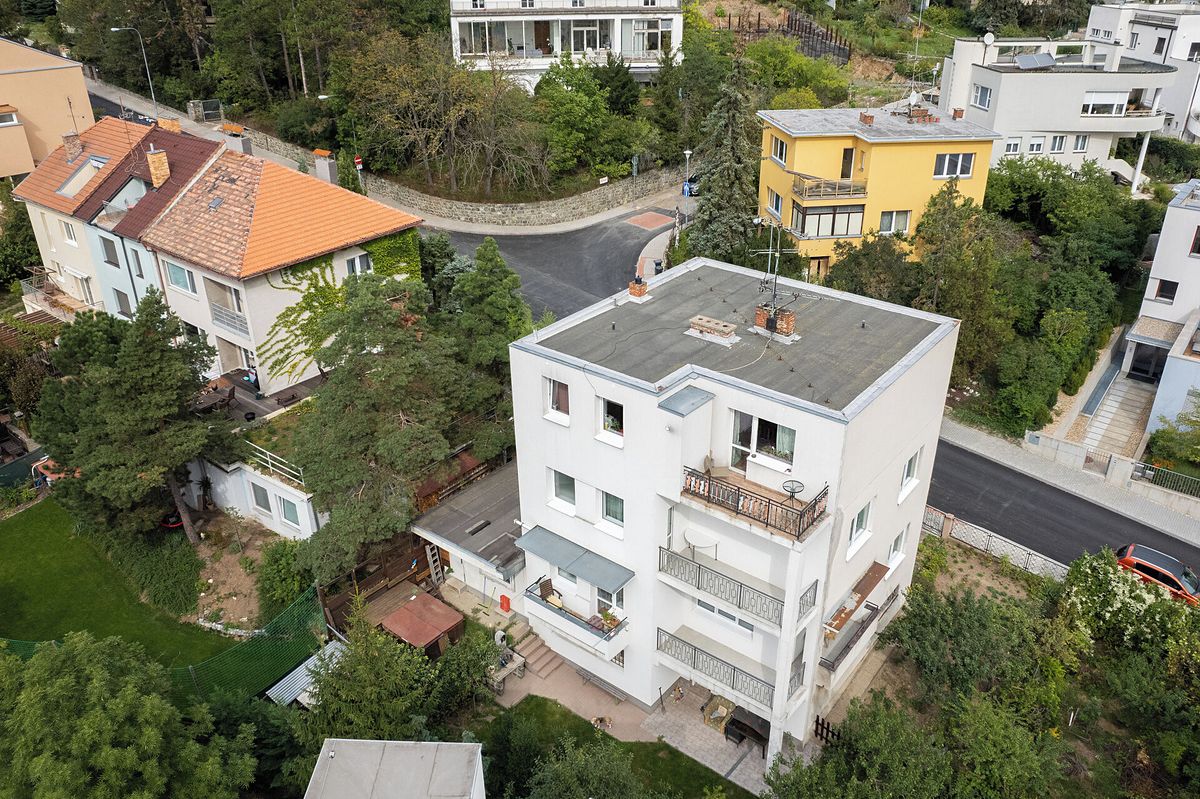 Prodej rodinného domu 314 m², pozemek 437 m², Brno – fotka 1 z 3