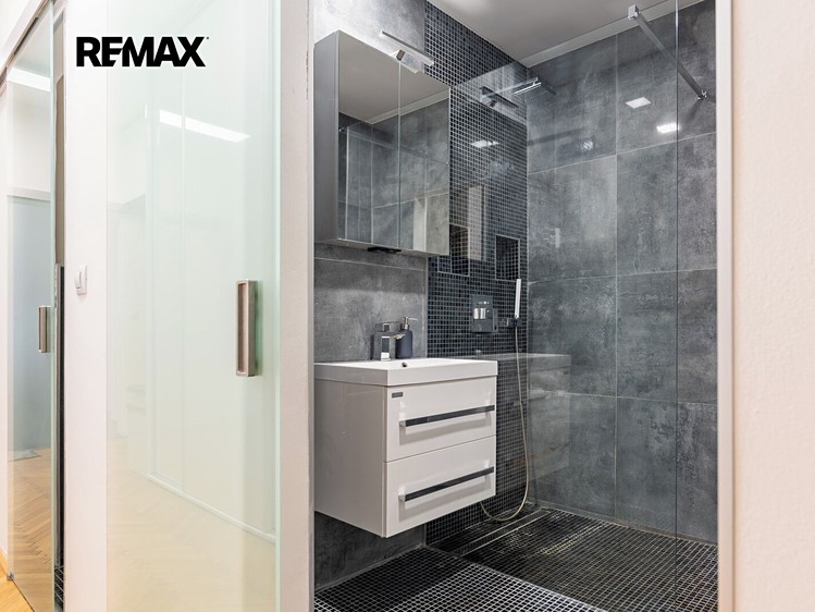 Квартира 2+kk в оренду, 58 м² (17 з 23)
