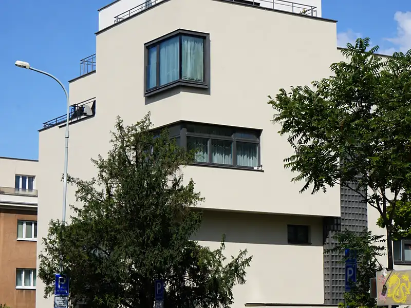Pronájem bytu 2+kk 65 m², Praha – náhled fotky 1
