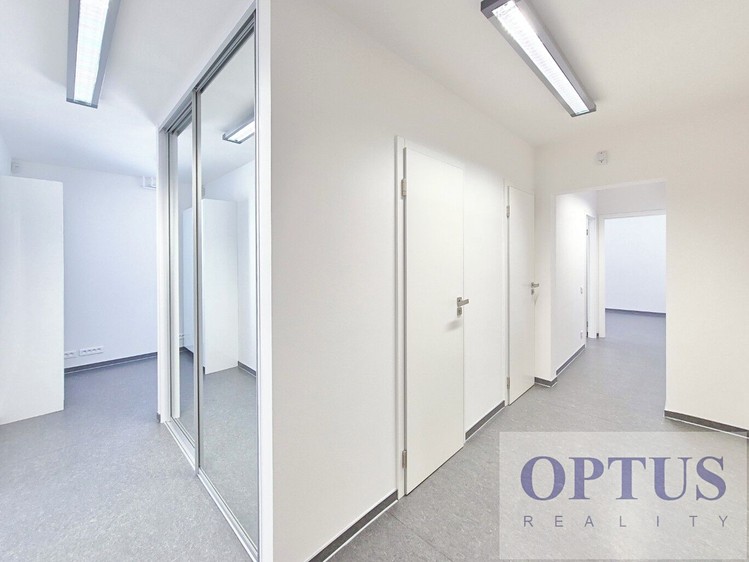 Комерційне приміщення в оренду, 106 м² (14 з 24)